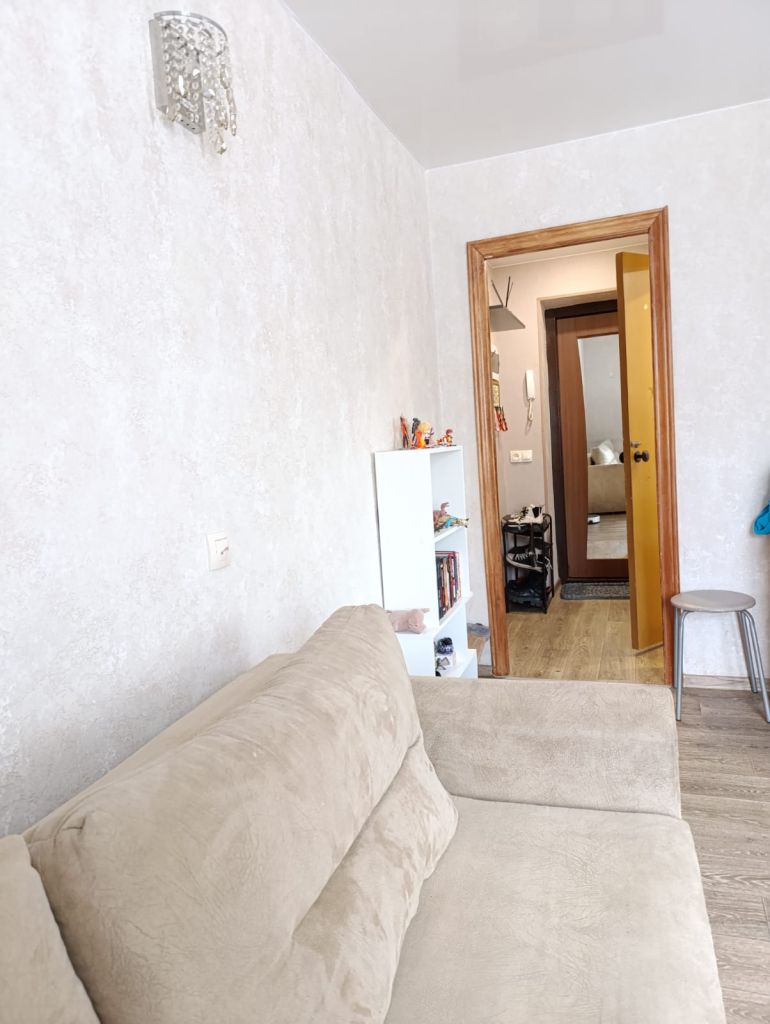 Продажа 1-комнатной квартиры, Находка, Малиновского ул,  4