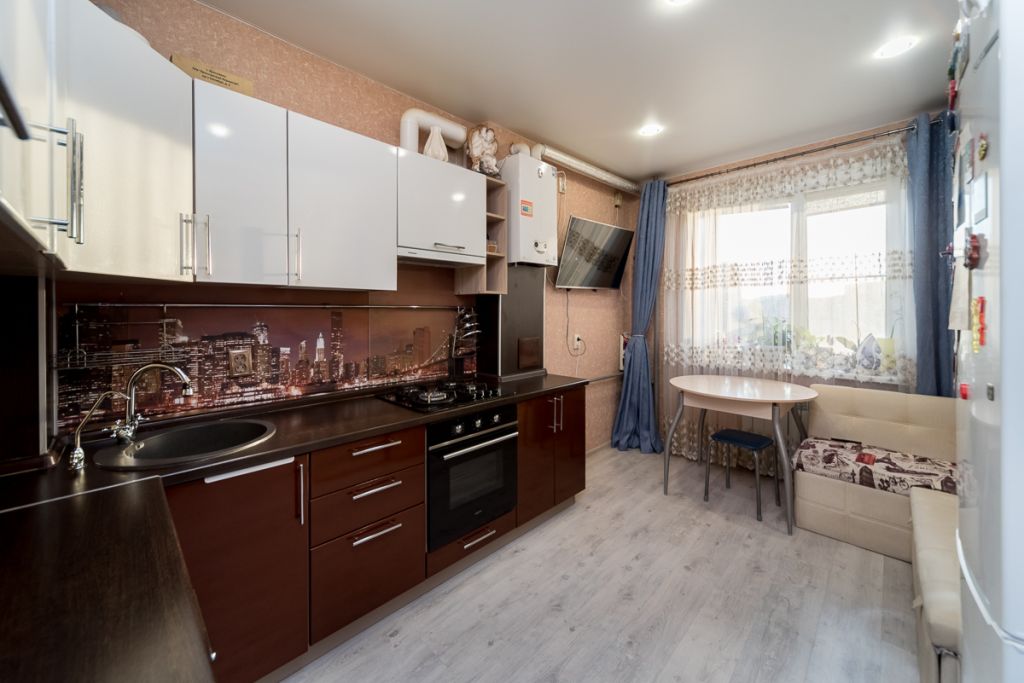 Продажа 2-комнатной квартиры, Ярославль, Мирная ул,  7