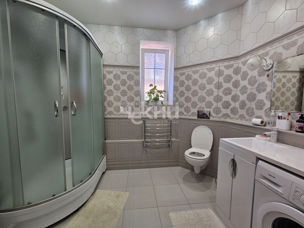 Продажа дома, 331м <sup>2</sup>, 4 сот., Нижний Новгород, Баррикад ул