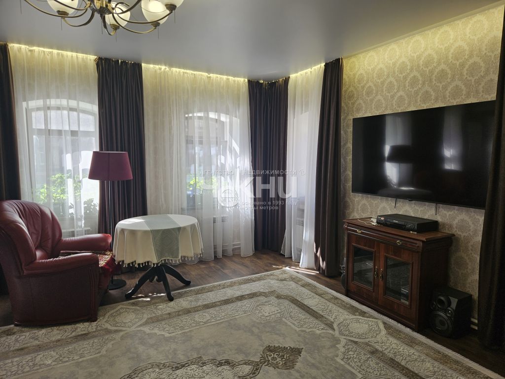 Продажа дома, 331м <sup>2</sup>, 4 сот., Нижний Новгород, Баррикад ул