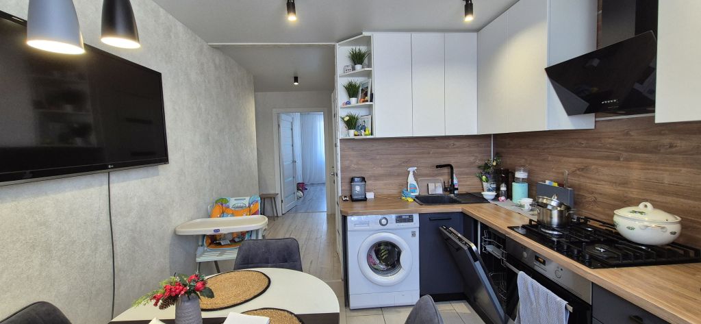 Продажа 2-комнатной квартиры, Иваново, Фролова ул,  28