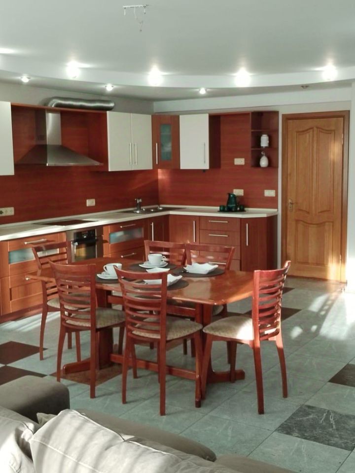 Продажа 3-комнатной квартиры, Саратов, Посадского ул,  180/198