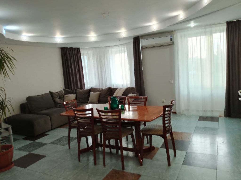 Продажа 3-комнатной квартиры, Саратов, Посадского ул,  180/198