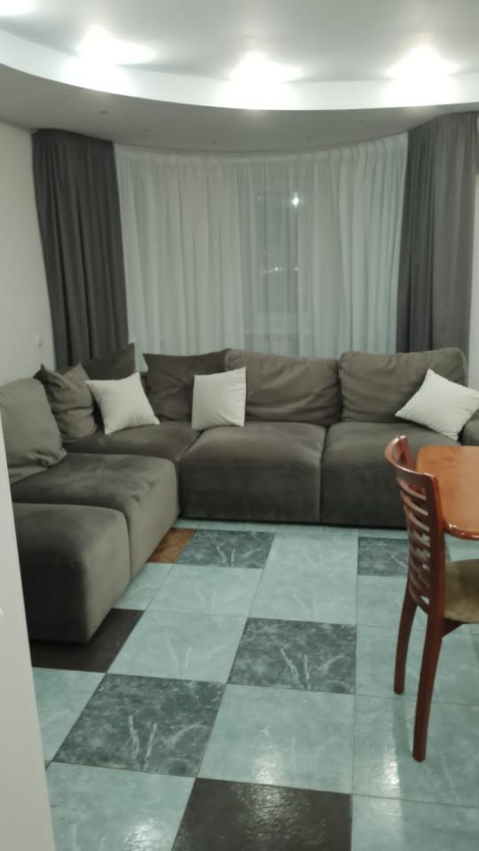 Продажа 3-комнатной квартиры, Саратов, Посадского ул,  180/198