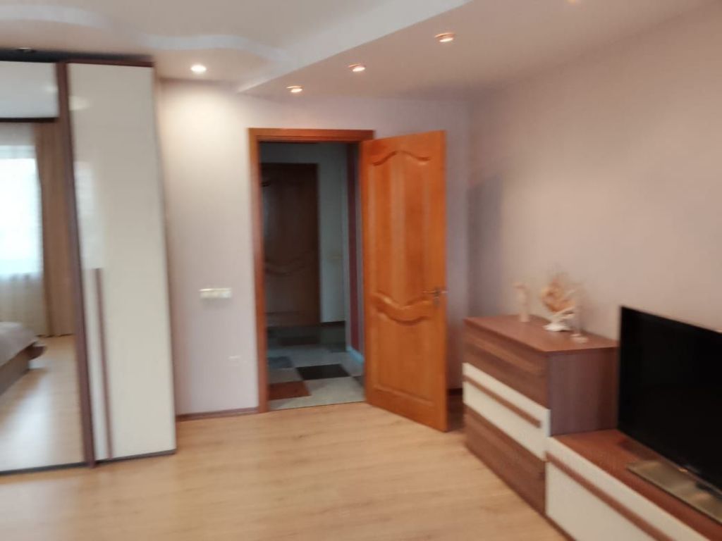 Продажа 3-комнатной квартиры, Саратов, Посадского ул,  180/198