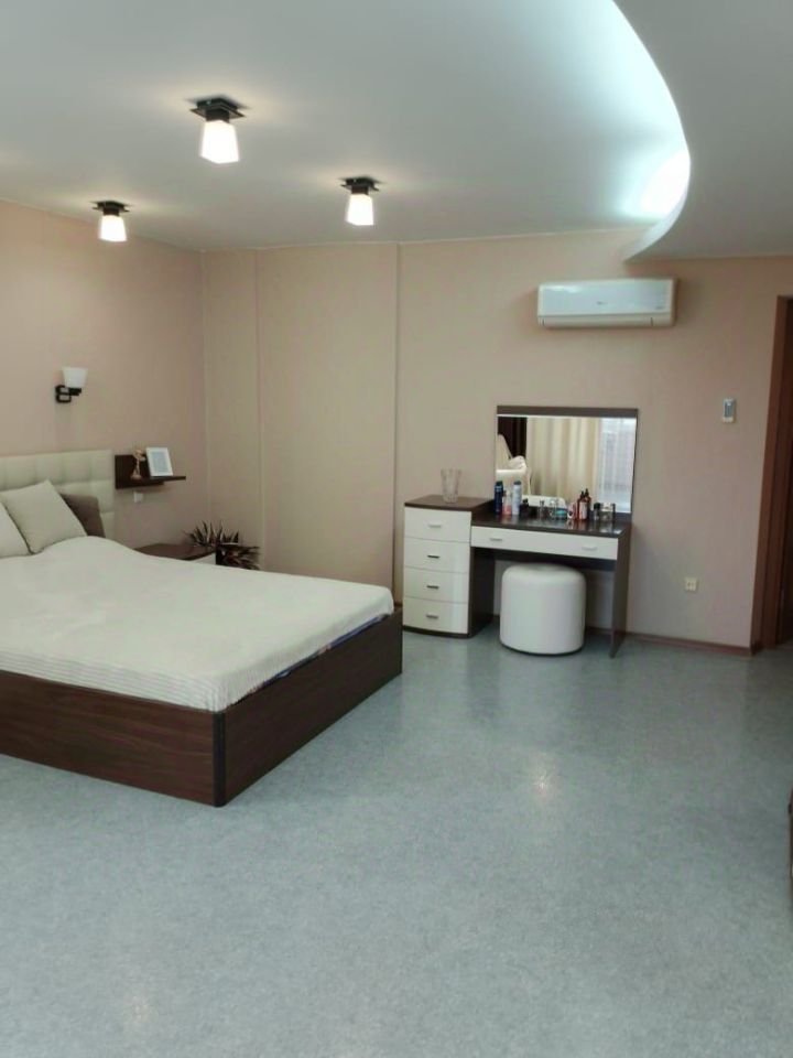 Продажа 3-комнатной квартиры, Саратов, Посадского ул,  180/198