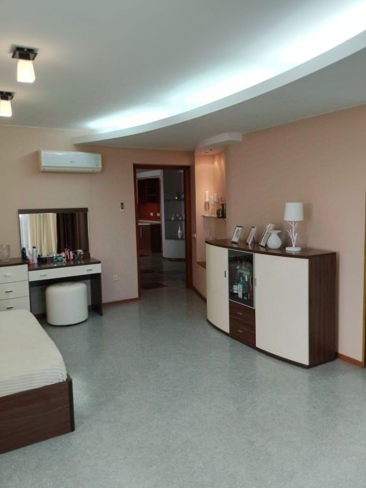 Продажа 3-комнатной квартиры, Саратов, Посадского ул,  180/198