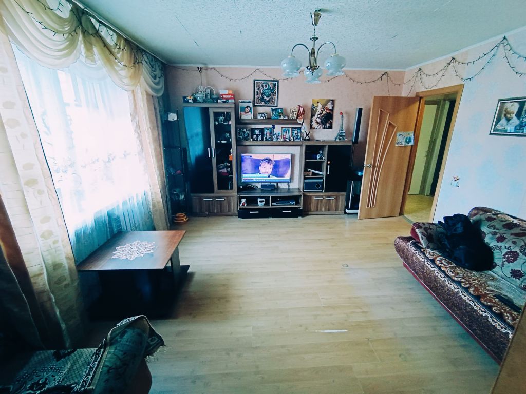 Продажа 4-комнатной квартиры, Ярославль, Урицкого ул,  41