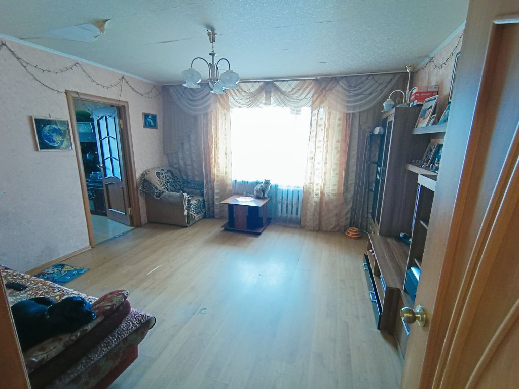 Продажа 4-комнатной квартиры, Ярославль, Урицкого ул,  41