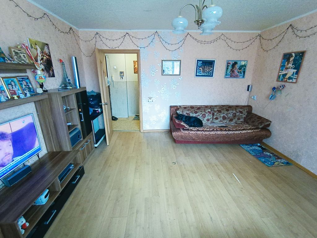 Продажа 4-комнатной квартиры, Ярославль, Урицкого ул,  41