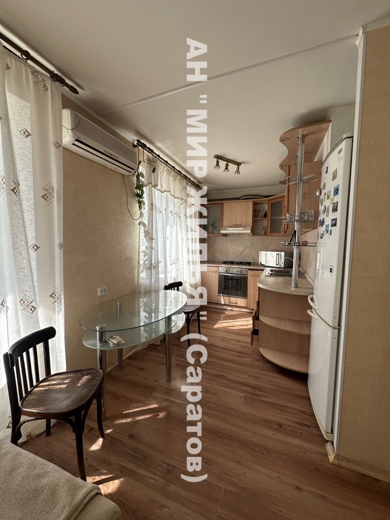 Продажа 3-комнатной квартиры, Саратов, 2-я Садовая ул,  81