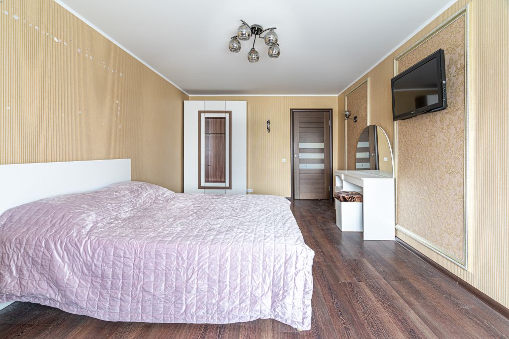 Продажа 2-комнатной квартиры, Ярославль, Красноборская ул,  60