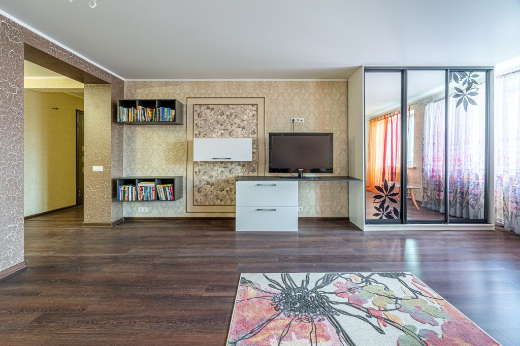 Продажа 2-комнатной квартиры, Ярославль, Красноборская ул,  60