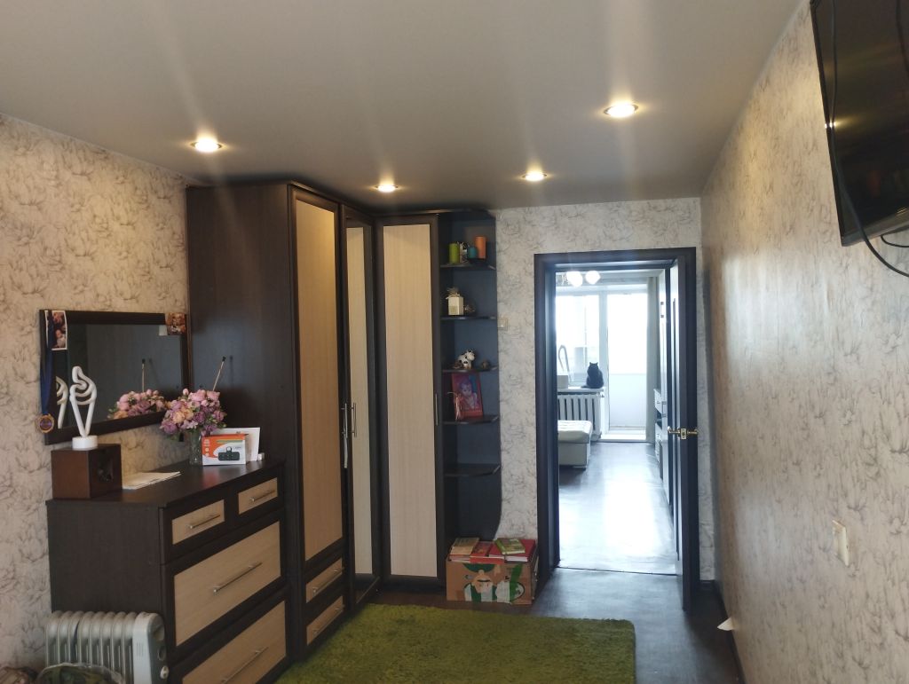 Продажа 3-комнатной квартиры, Дзержинск, Черняховского ул,  50 А