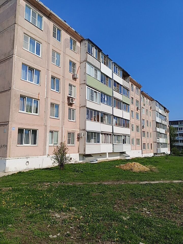 Продажа 3-комнатной квартиры, Новомосковск, Трудовые Резервы ул,  72А