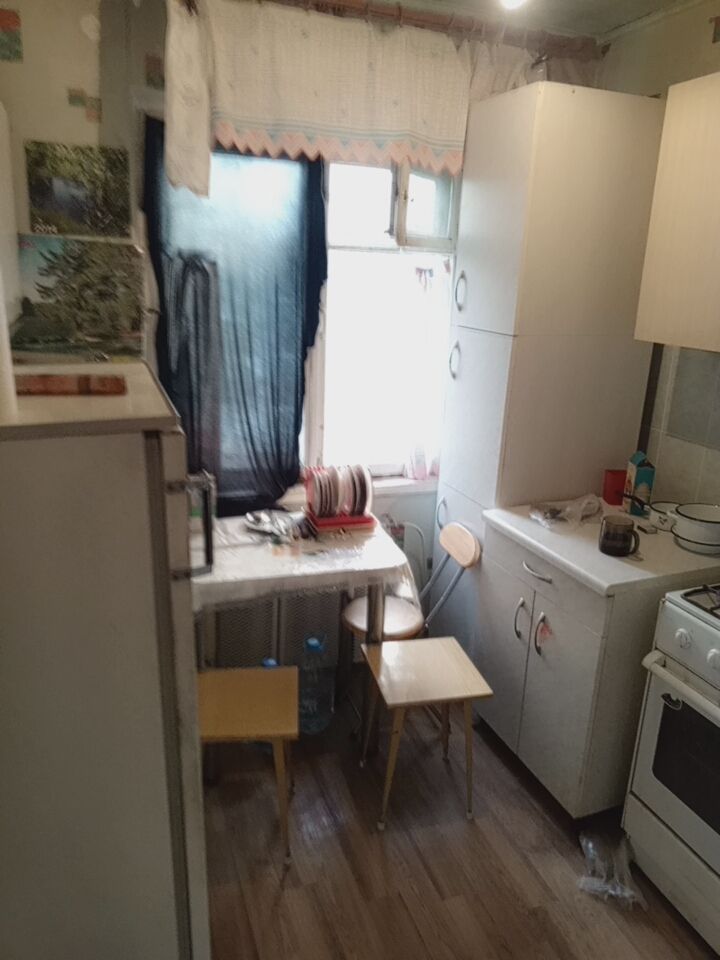 Продажа 2-комнатной квартиры, Новомосковск, Зеленая ул,  3А