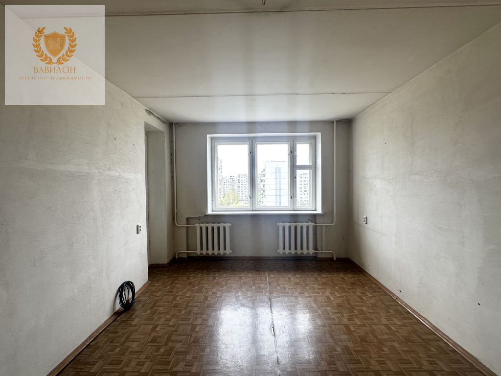 Продажа 4-комнатной квартиры, Ярославль, Панина ул,  12