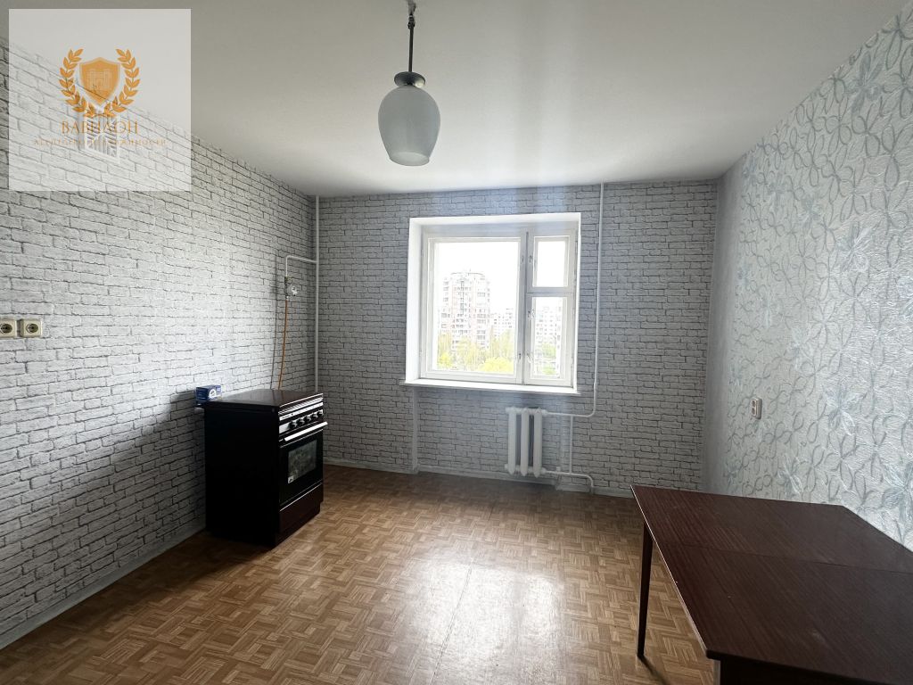 Продажа 4-комнатной квартиры, Ярославль, Панина ул,  12