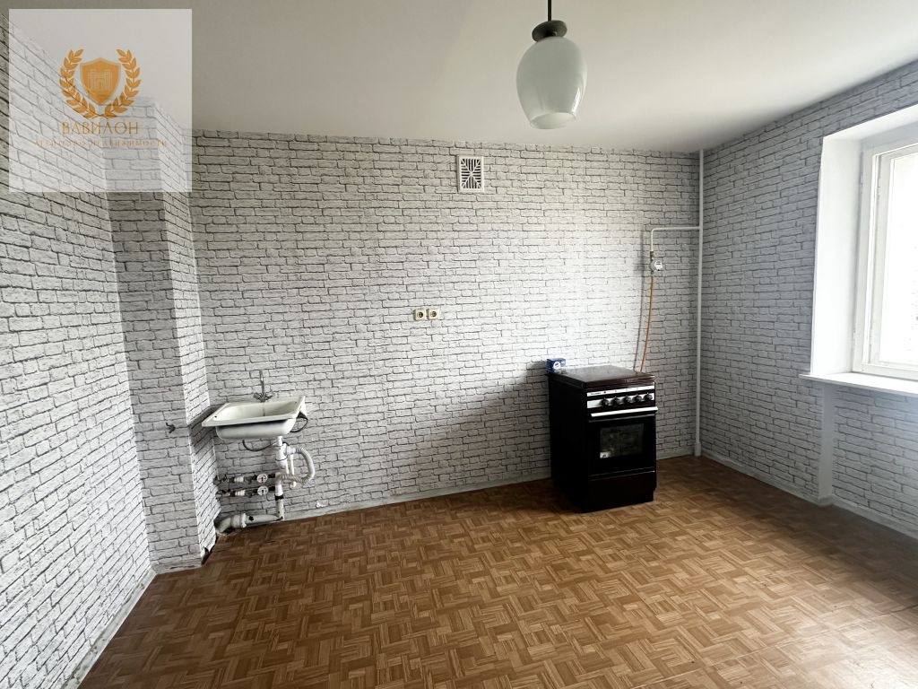 Продажа 4-комнатной квартиры, Ярославль, Панина ул,  12