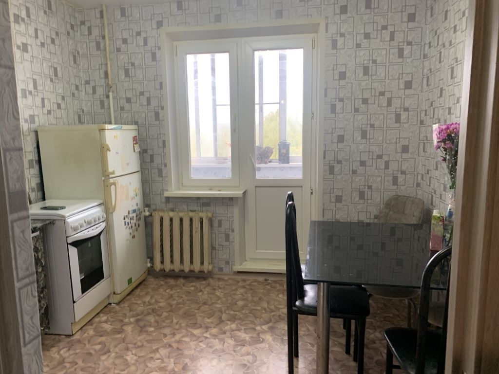 Продажа 3-комнатной квартиры, Собинка, Молодежная ул,  5