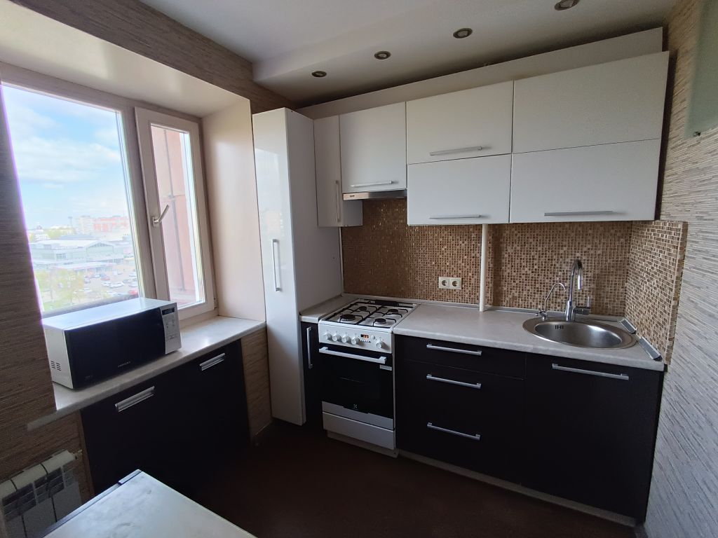 Продажа 3-комнатной квартиры, Дзержинск, Циолковского пр-кт,  79