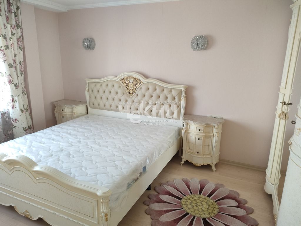 Продажа 3-комнатной квартиры, Нижний Новгород, Гагарина пр-кт,  107