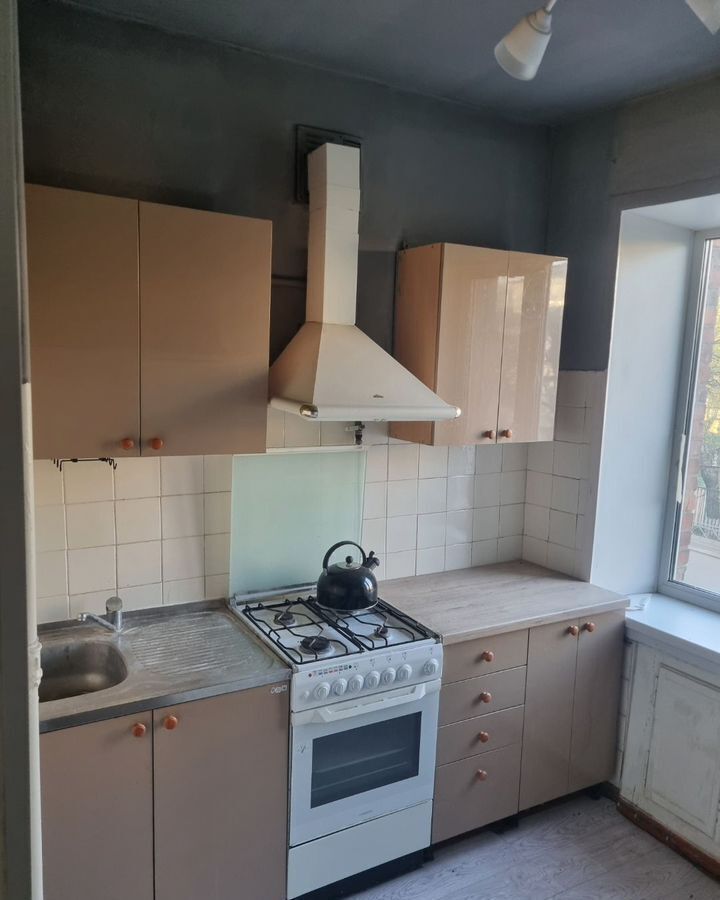 Продажа 1-комнатной квартиры, Смоленск, Твардовского ул,  5/11