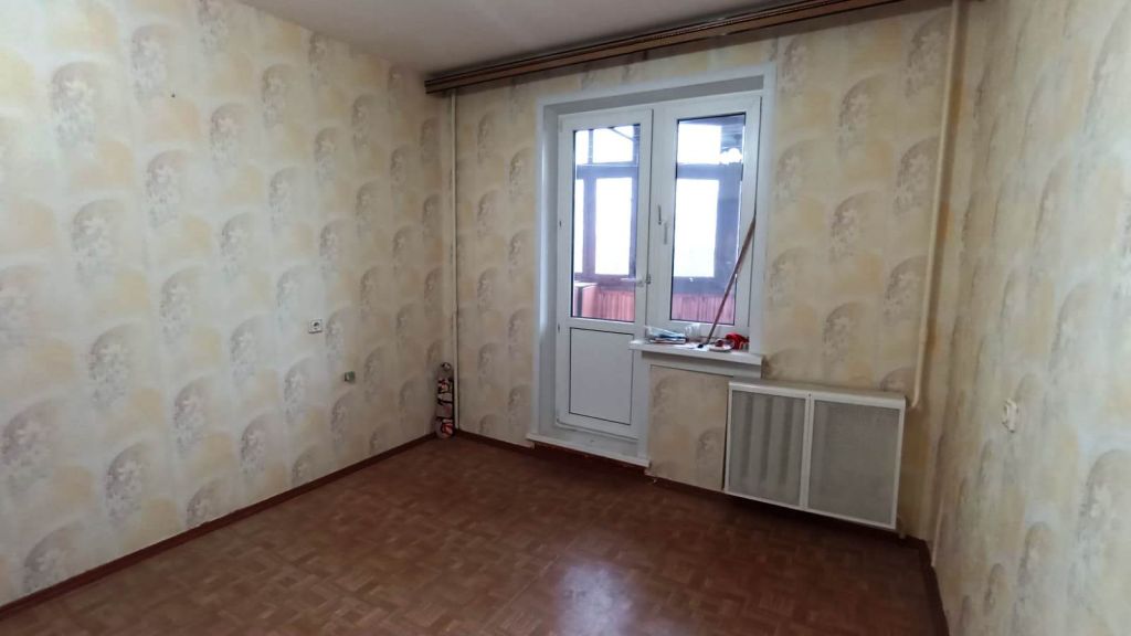 Продажа 3-комнатной квартиры, Кострома, Студенческий проезд,  18