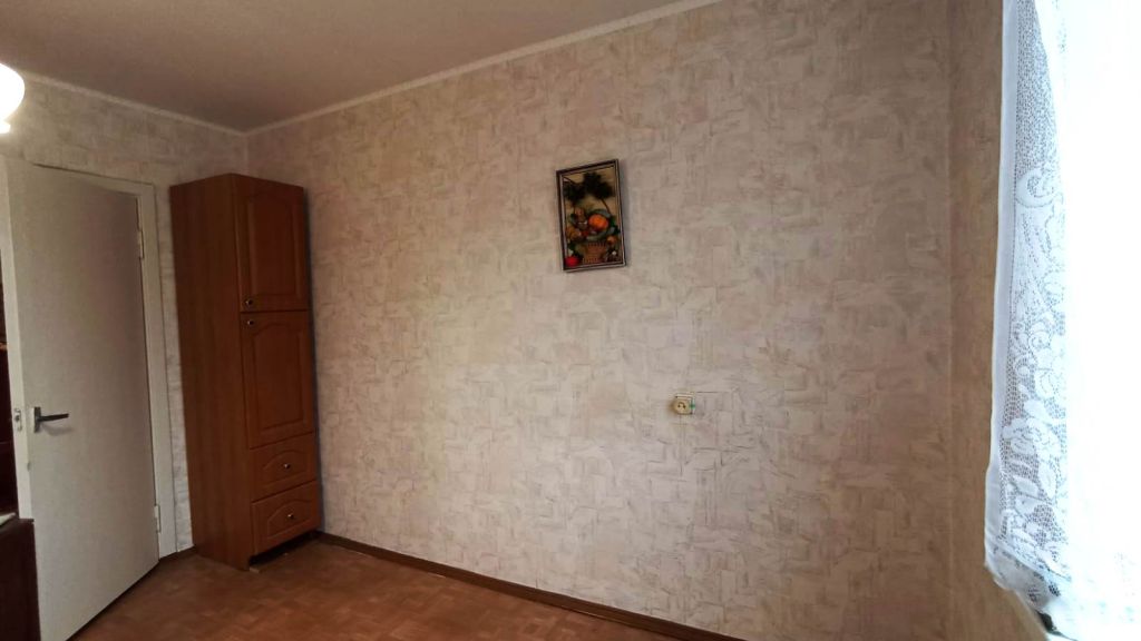 Продажа 3-комнатной квартиры, Кострома, Студенческий проезд,  18