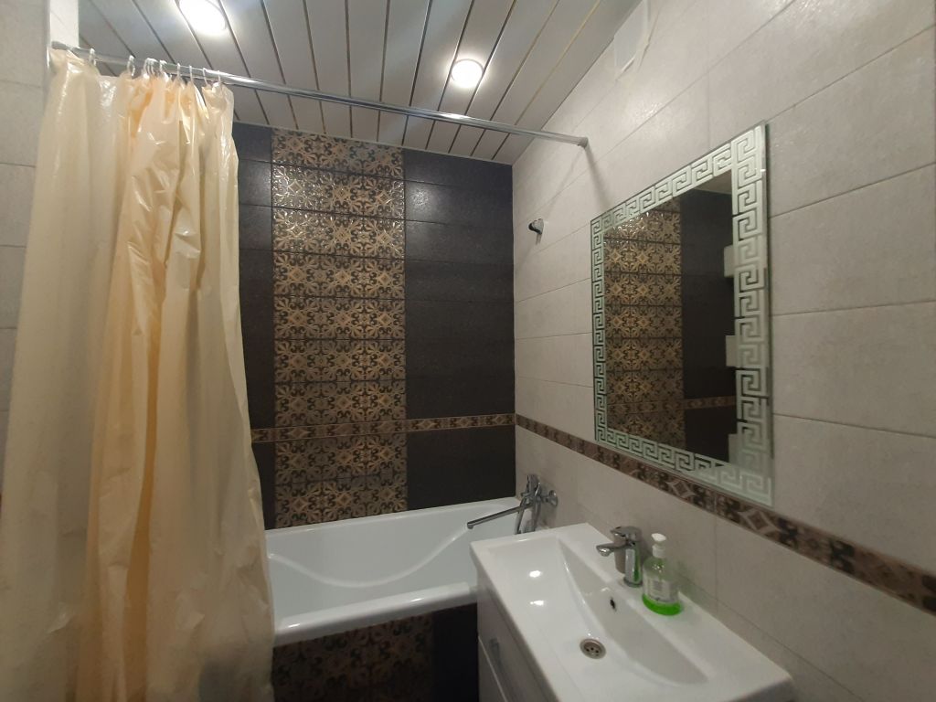 Продажа 2-комнатной квартиры, Кстово, Первостроителей пер,  1к2