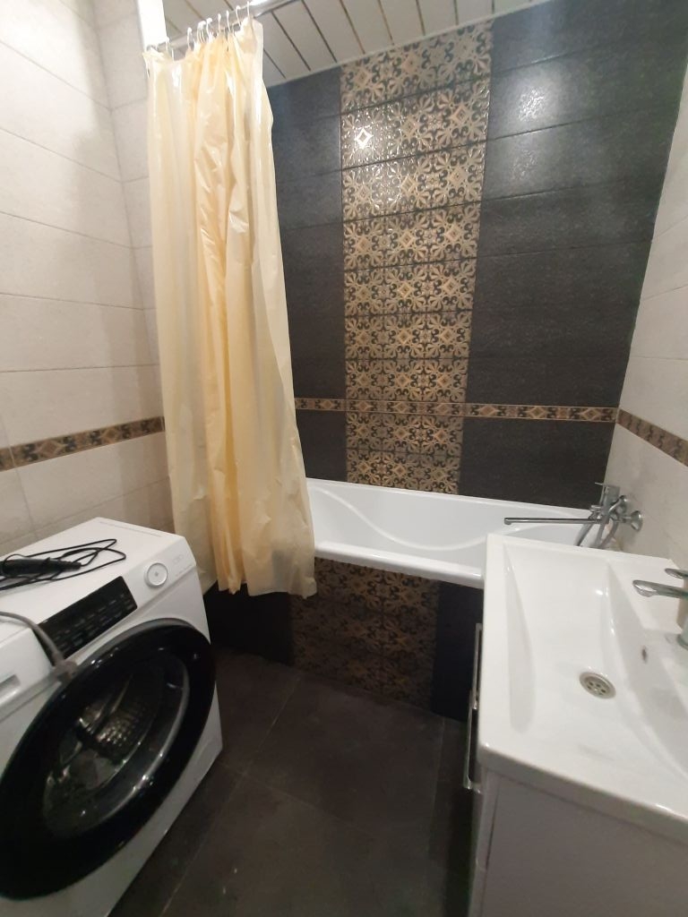 Продажа 2-комнатной квартиры, Кстово, Первостроителей пер,  1к2