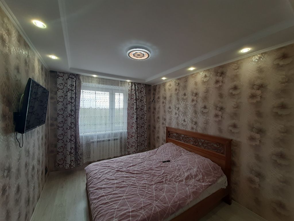 Продажа 2-комнатной квартиры, Кстово, Первостроителей пер,  1к2