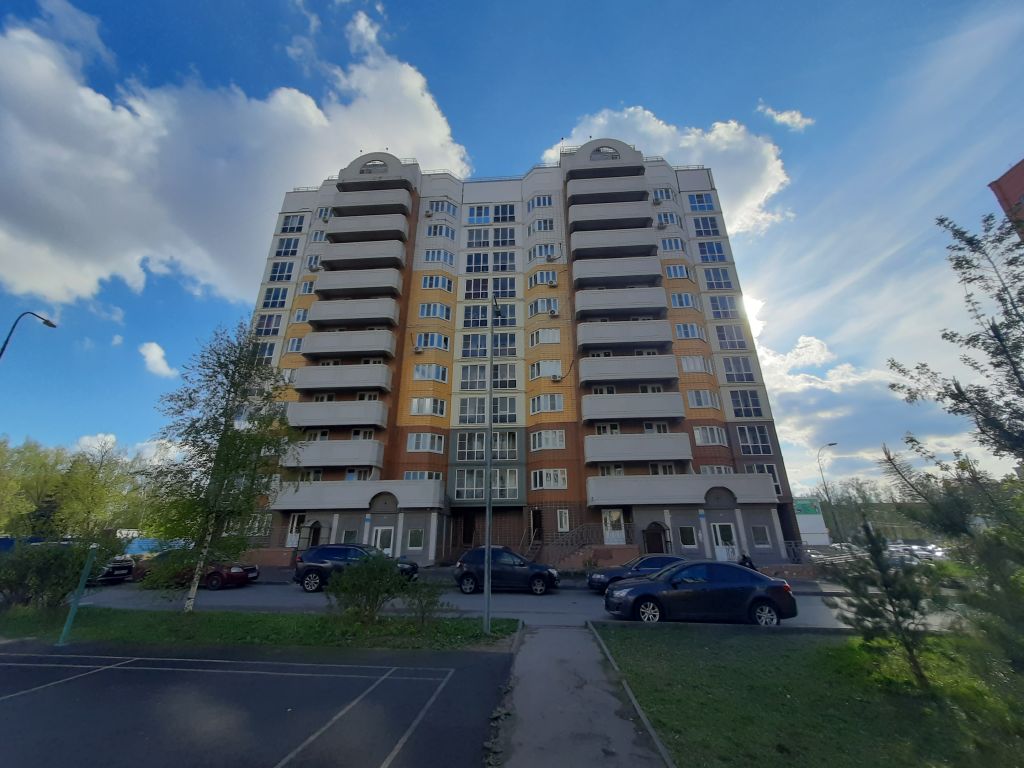 Продажа 2-комнатной квартиры, Кстово, Первостроителей пер,  1к2