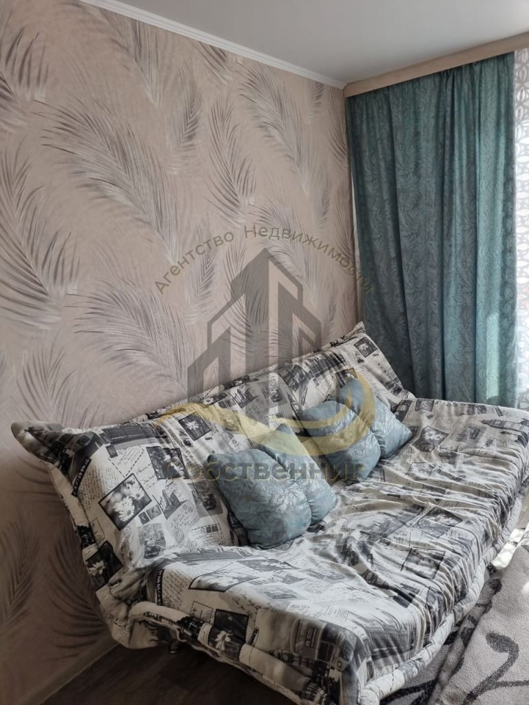 Аренда 1-комнатной квартиры, Старый Оскол, Королева мкр,  18