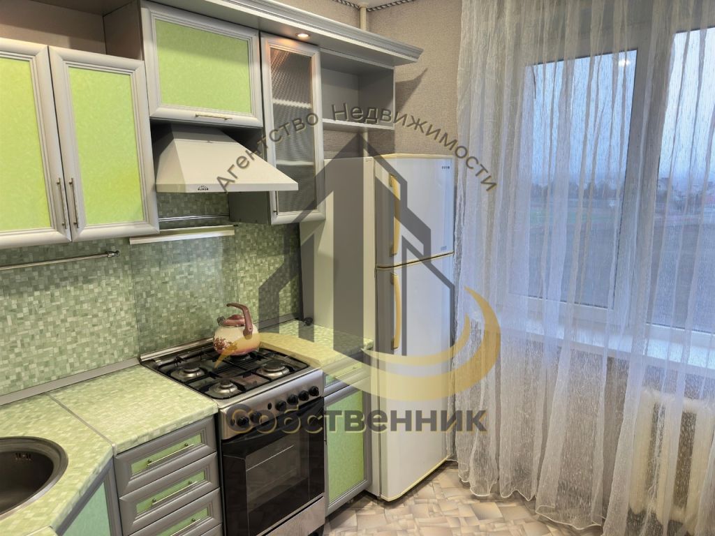 Аренда 2-комнатной квартиры, Губкин, Петра Великого ул,  10