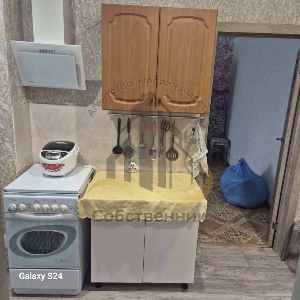 Аренда 1-комнатной квартиры, Старый Оскол, Макаренко мкр,  36