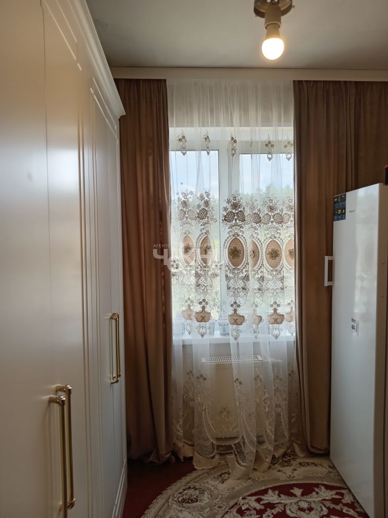 Продажа 4-комнатной квартиры, Нижегородская,  1