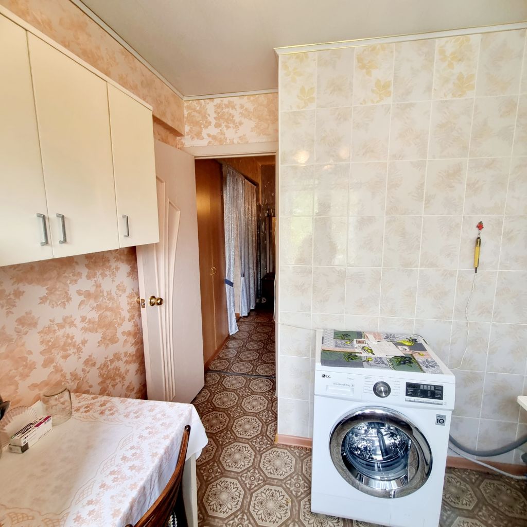 Продажа 3-комнатной квартиры, Грицовский, Первомайская ,  1