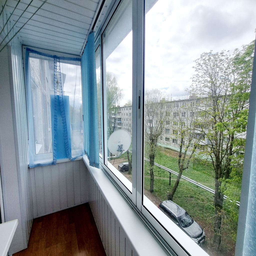 Продажа 3-комнатной квартиры, Грицовский, Первомайская ,  1