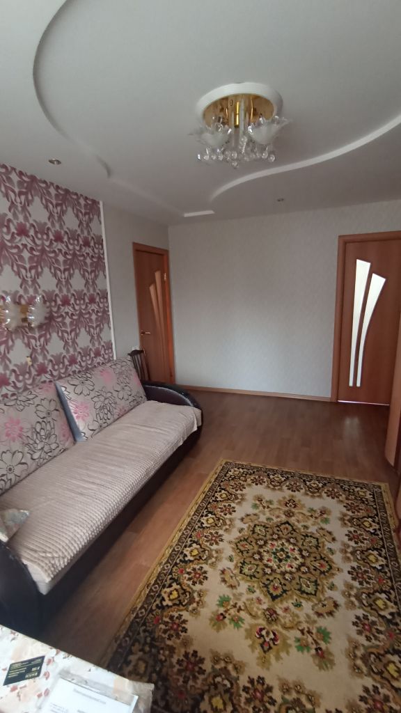 Продажа 3-комнатной квартиры, Нижний Новгород, Героя Советского Союза Сутырина ул,  18