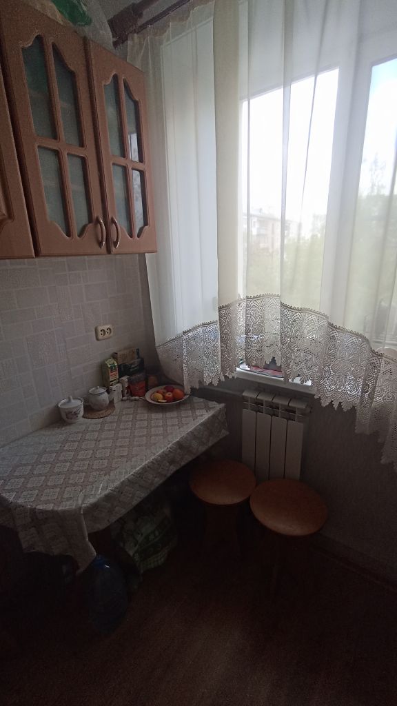 Продажа 3-комнатной квартиры, Нижний Новгород, Героя Советского Союза Сутырина ул,  18