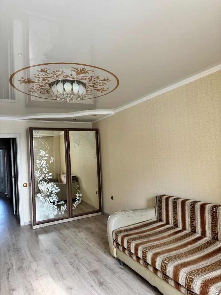 Продажа 2-комнатной квартиры, Саратов, Товарный 2-й проезд,  1/5