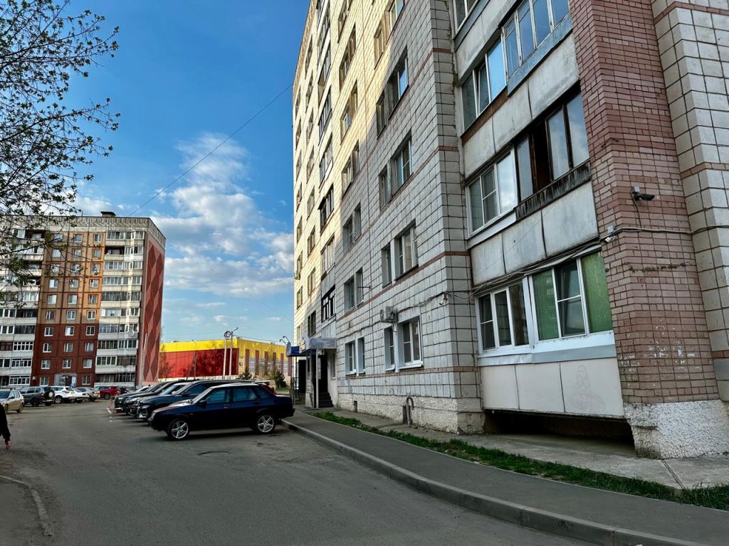 Продажа 3-комнатной квартиры, Кострома, Давыдовский-3 мкр,  7