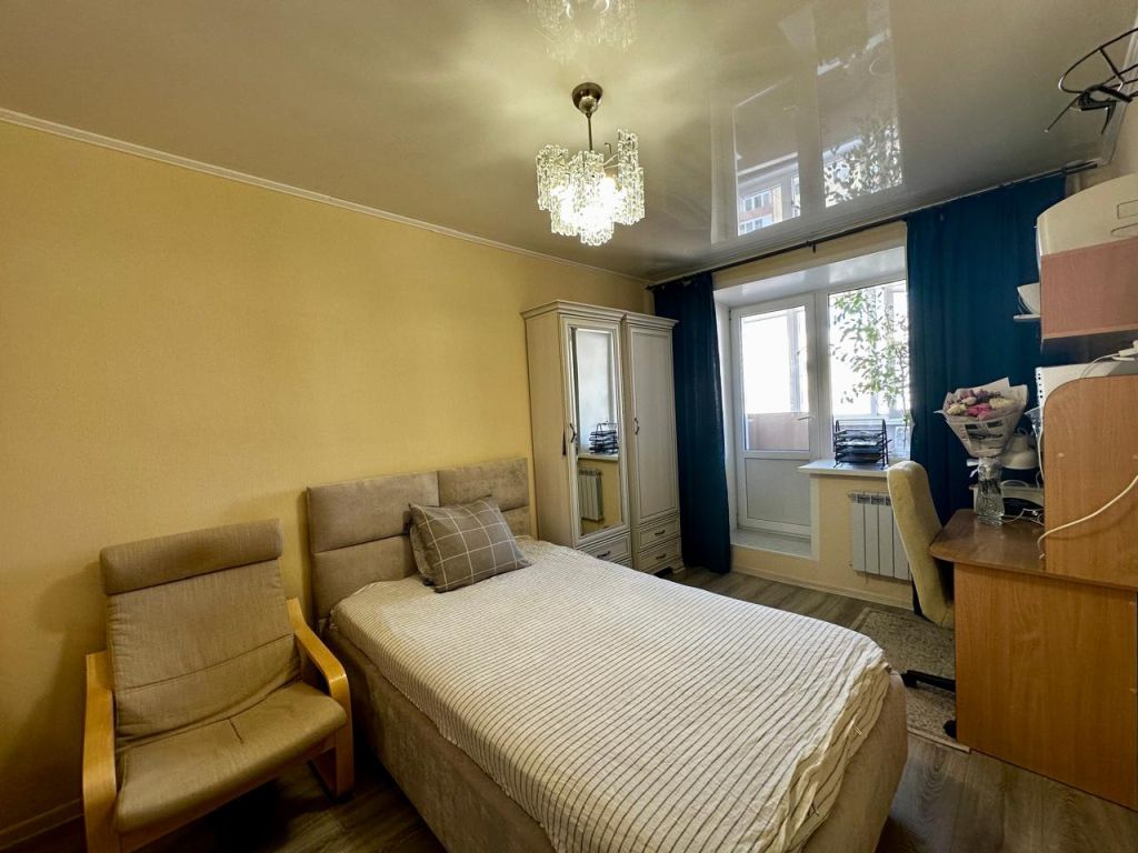 Продажа 3-комнатной квартиры, Кострома, Давыдовский-3 мкр,  7