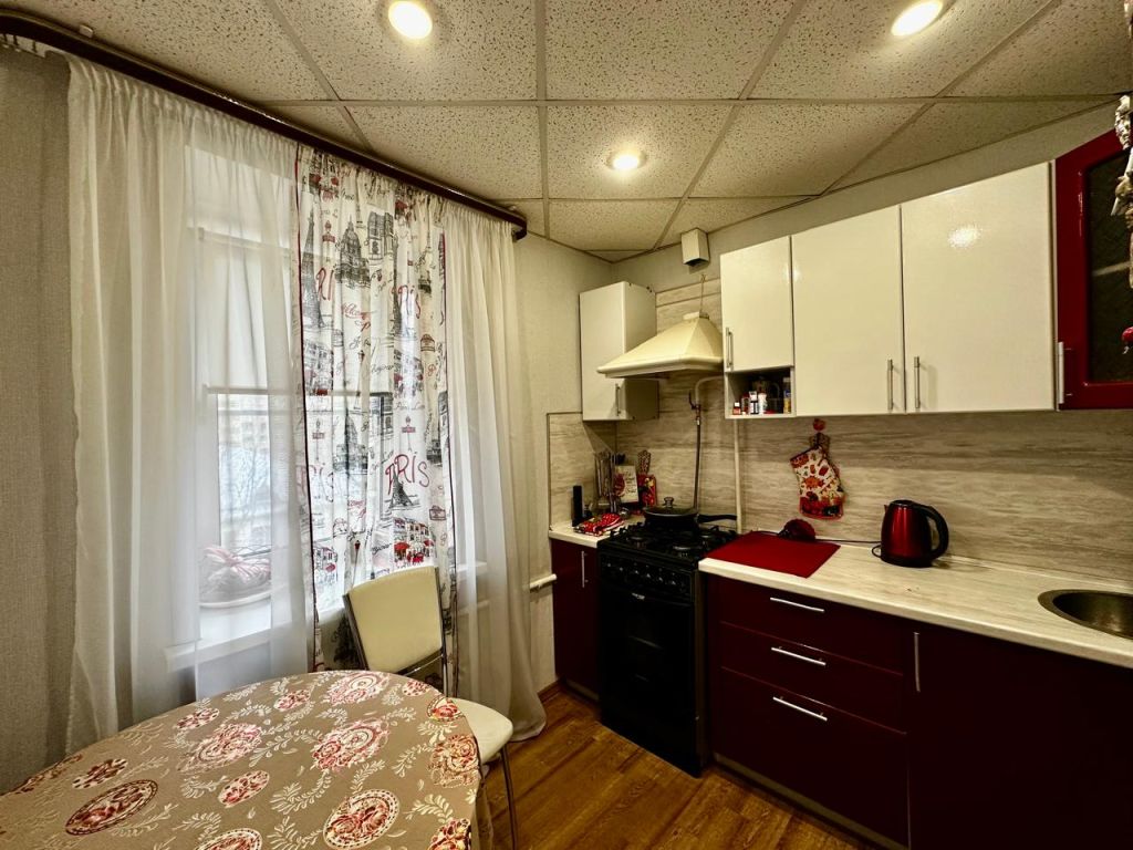 Продажа 1-комнатной квартиры, Кострома, Костромская ул,  87