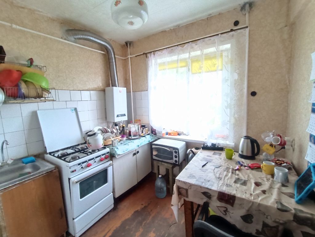 Продажа 3-комнатной квартиры, Донской, Строительный переулок,  11