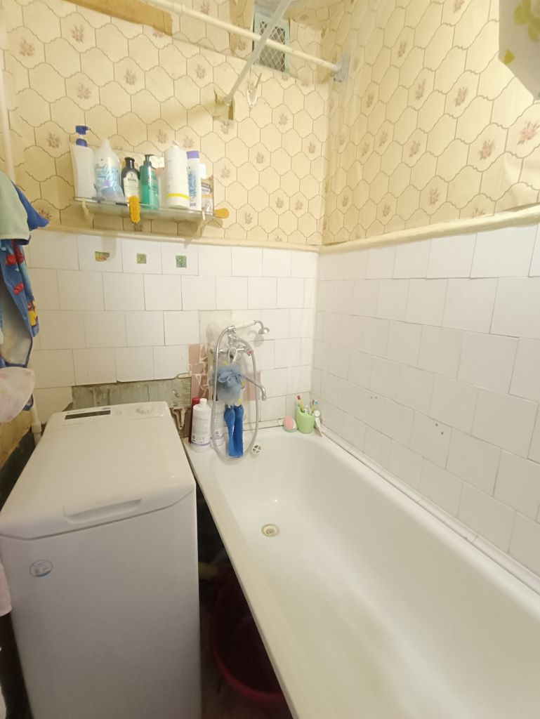 Продажа 3-комнатной квартиры, Донской, Строительный переулок,  11