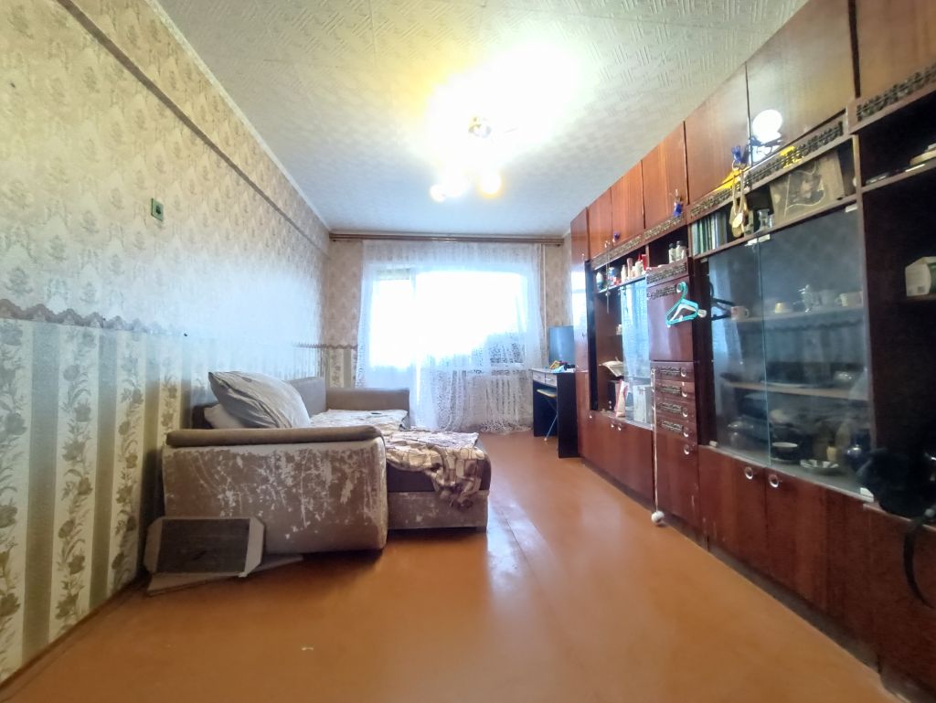 Продажа 3-комнатной квартиры, Донской, Строительный переулок,  11