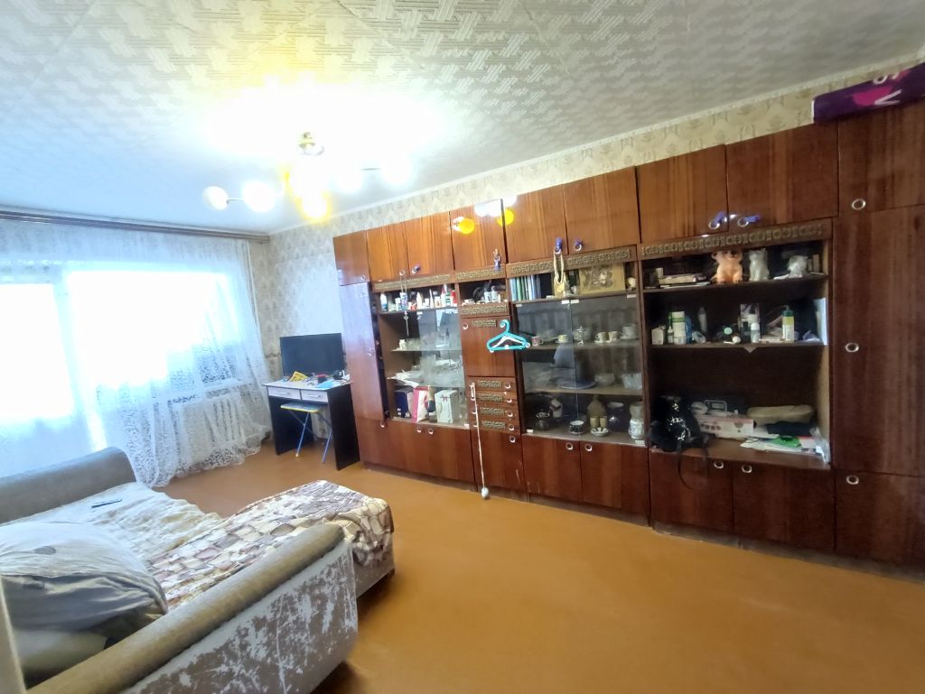 Продажа 3-комнатной квартиры, Донской, Строительный переулок,  11