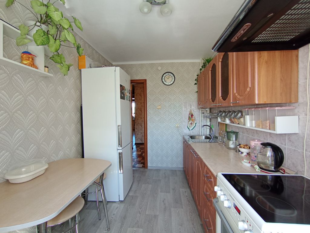 Продажа 3-комнатной квартиры, Казань, Привокзальная ул,  48